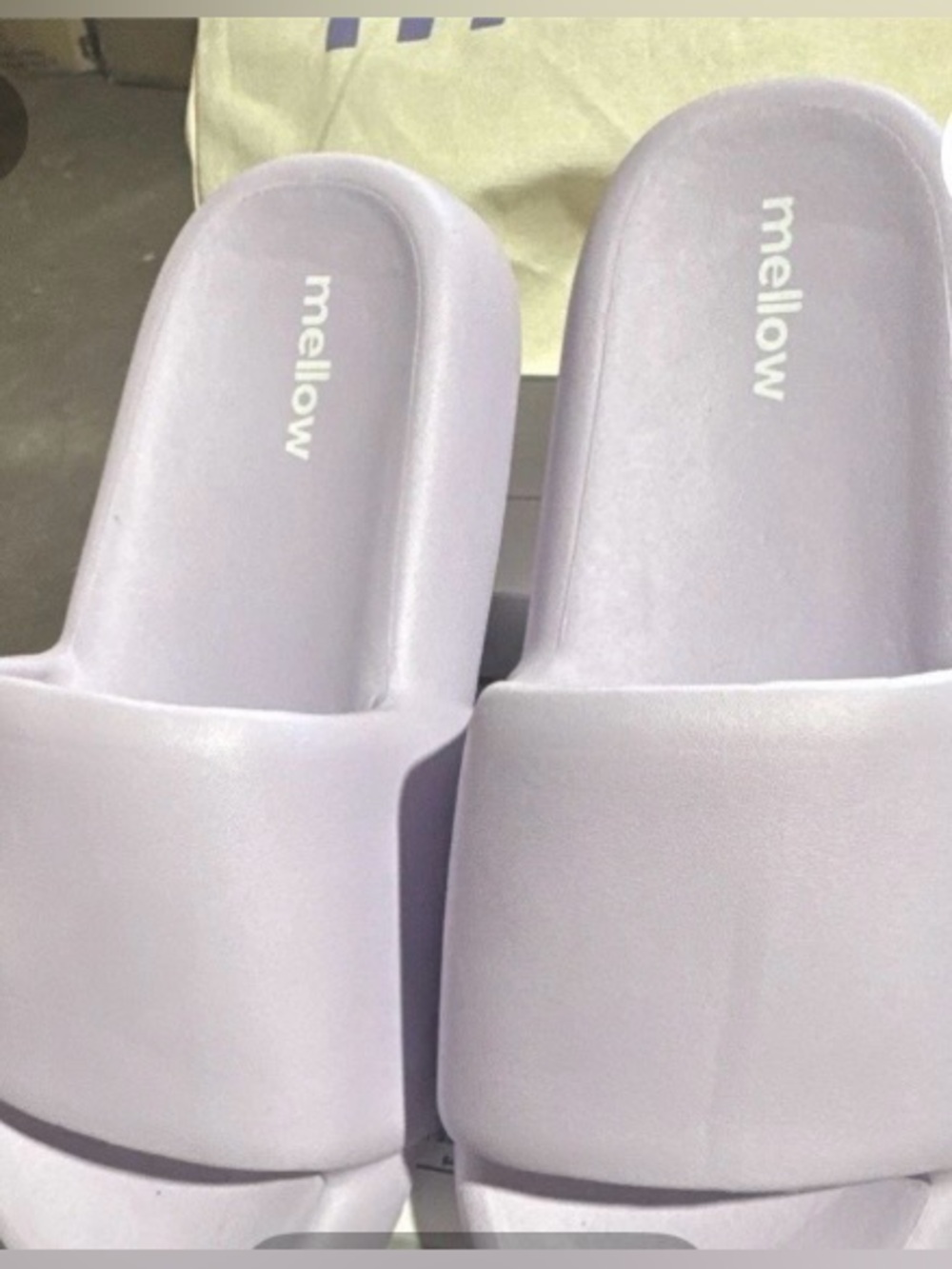 Mellow Women’s Lilac Slide Sandals
